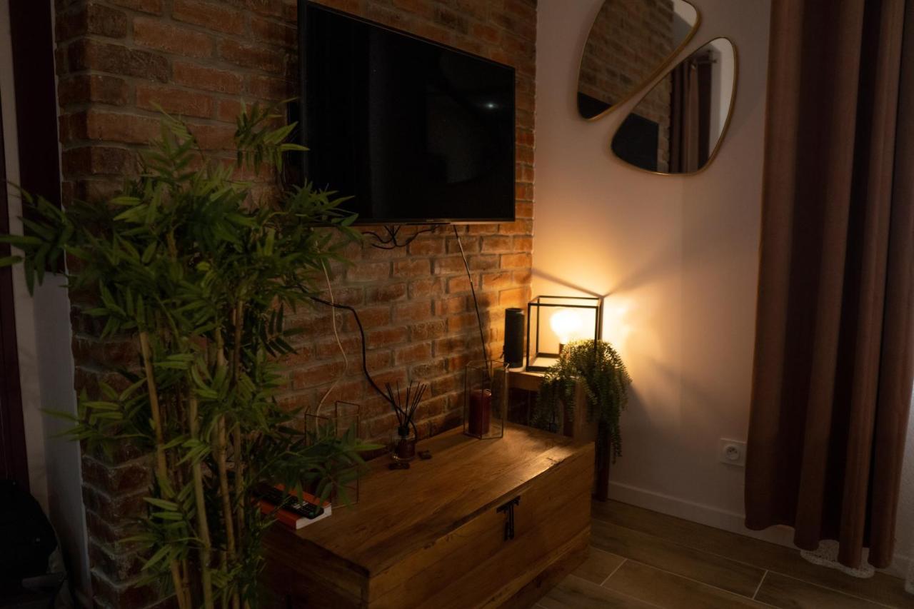 Studio Coeur De Ville Sanary Tres Cosy Parking Dış mekan fotoğraf